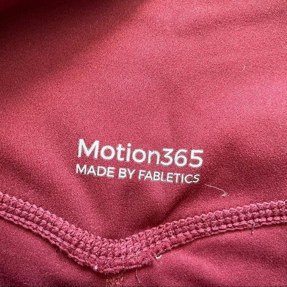 Motion 365 by Fabletics Maroon Athletic High Rise 25” Inseam Leggings - Picture 4 of 4